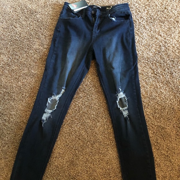 Ripped jeans - Picture 1 of 2